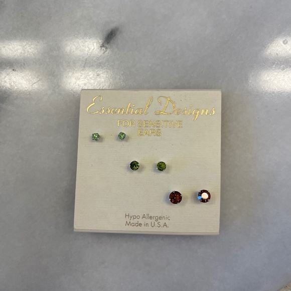 Essential Designs for Sensitive Ears - Picture 4 of 5